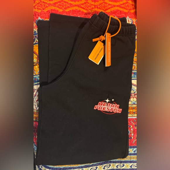 Heron Preston Black Sweatpants with Red Logo Men Size Small Oversized NWT